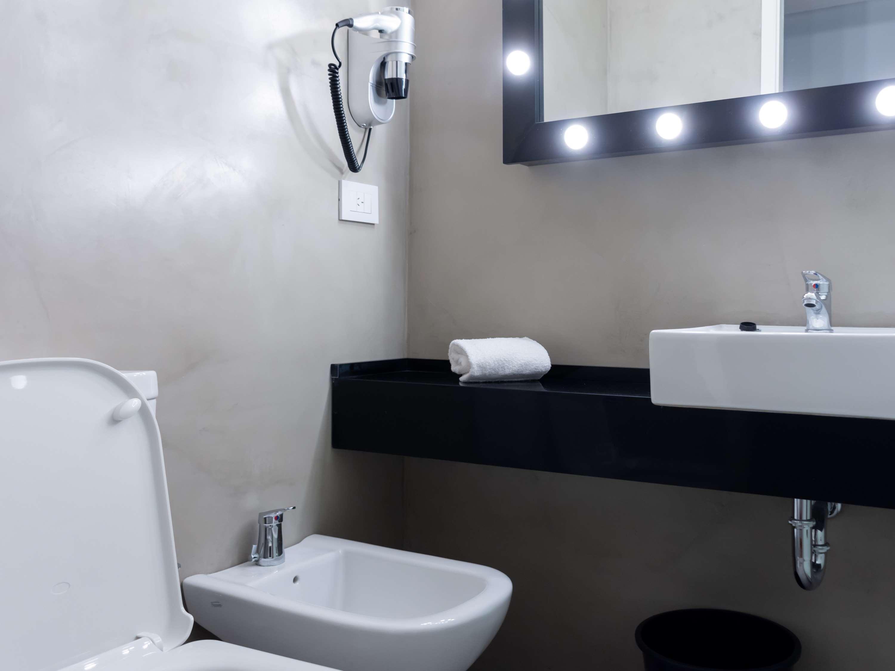 Отель Ibis Styles Buenos Aires Florida Экстерьер фото